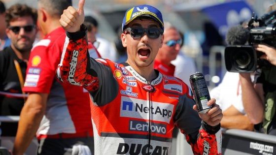 MotoGp, Aragon: pole di Lorenzo davanti a Dovizioso, Marquez è terzo