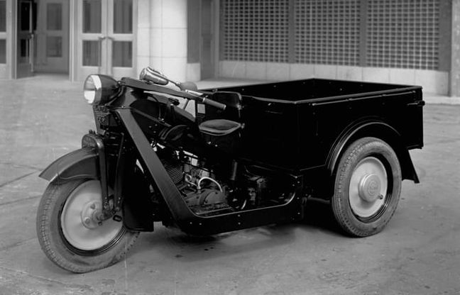 Mazda, una sfida tecnologica lunga 90 anni