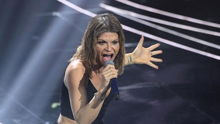 Serena Brancale e Alessandra Amoroso a Sanremo 2025, il testo della cover “If I ain’t got you”