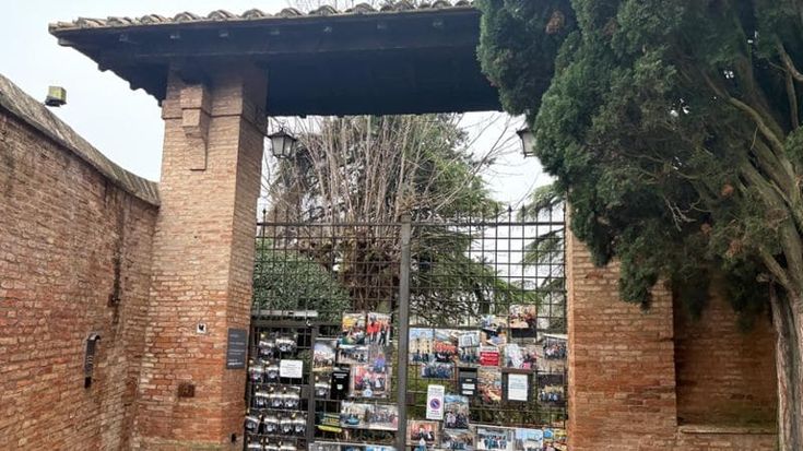 Kinder college via dall’Osservanza, la preside contro i religiosi: “Chiederò i danni”