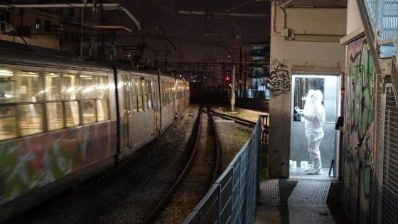 Violentata nella stazione della Circum: i tre indagati restano in carcere
