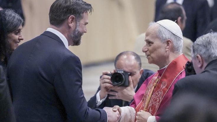 Leone XIV incontra J.D.Vance in Vaticano: “Soluzione negoziale ai conflitti”. Trump invita il Papa