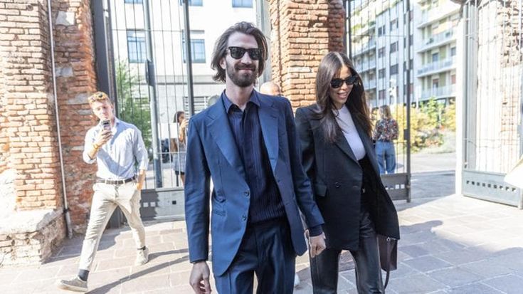 Trasferimento quote di Delfin: Leonardo Maria Del Vecchio contro il rinvio di 6 mesi