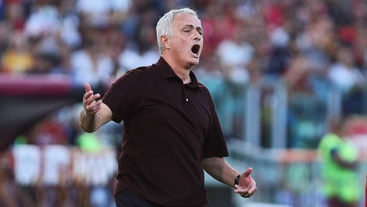 L'allenatore furioso, in panchina è sparito il bon ton