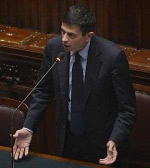 Lupi: "A gennaio 140 milionicontro emergenze abitative"