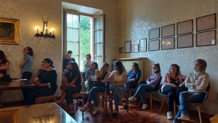 Teres perde l'appalto nella sanità: le istituzioni si mobilitano per tutelare le lavoratrici 