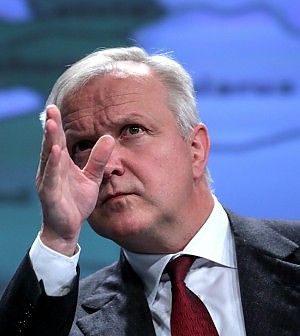 La Commissione europea retrocede l'Italia per eccesso di debito