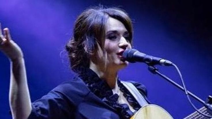Carmen Consoli in concerto all'Anfiteatro di Pompei l'8 giugno