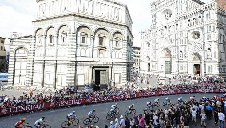 A Firenze la partenza del Tour de France 2024: formalizzata la richiesta, a maggio la risposta degli organizzatori
