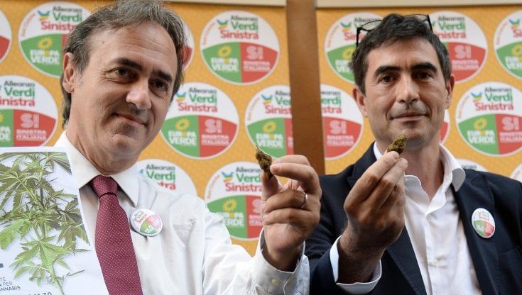 Verdi-Sinistra, Bonelli a Letta: "Con noi solo accordo elettorale e non di governo? Non siamo qualcosa di cui vergognarsi"