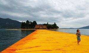 Lago d'Iseo, camminare sull’acqua con Christo