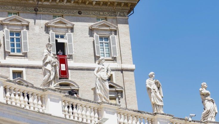 Il vaticano e la pillola l'apertura della Chiesa sugli anticoncezionali: “Ma serve saggezza”