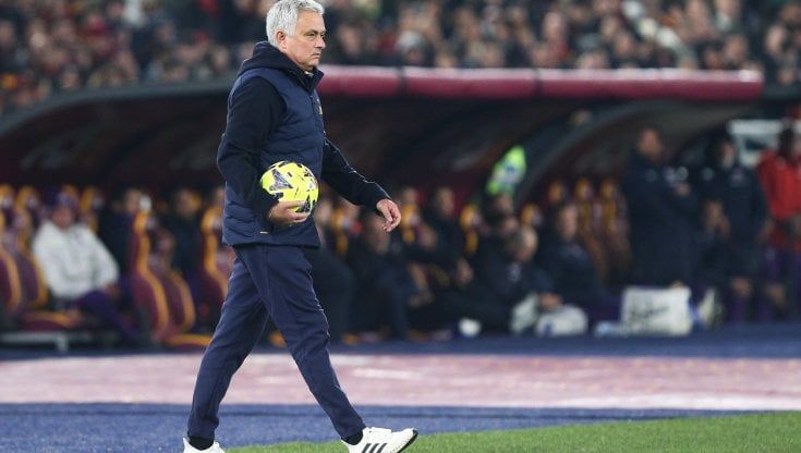 Roma, Mourinho: "Vorrei vedere più qualità, con Pinto c'è un rapporto onesto"