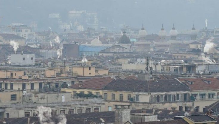 “Vecchie e poco efficienti”, così per Legambiente le case di Torino inquinano e pesano di più sul portafoglio