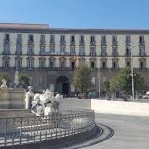 Coronavirus, Comune di Napoli: filo diretto per spesa e farmaci ai bisognosi