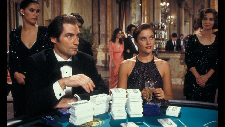 60 anni di James Bond all'asta benefica di Christie's