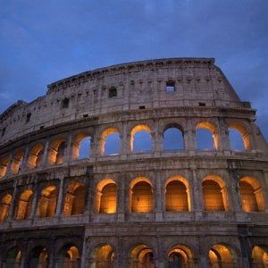 Eurostat, cittadini poco soddisfatti di Roma: peggio della Città eterna solo Atene 