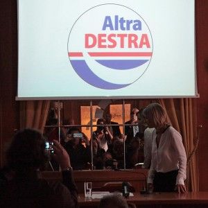 Belviso lascia Ncd e fonda nuovo partito: "Si chiamer&agrave; l'Altra Destra"