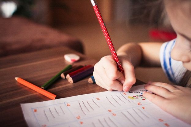 Guarda che bello, i consigli per proteggere gli occhi dei più piccoli