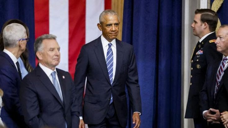 Russiagate, Obama nel mirino: dopo gli attacchi di Trump aperta l’indagine sul voto del 2016