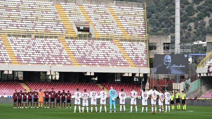 Salernitana-Torino, il secondo tempo inizia senza Var