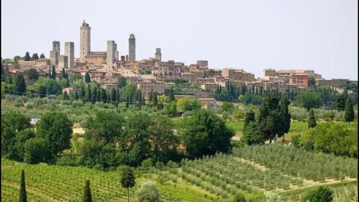 L’Italia dei borghi piace sempre più. Attesi 21 milioni di turisti nel 2026, boom degli stranieri
