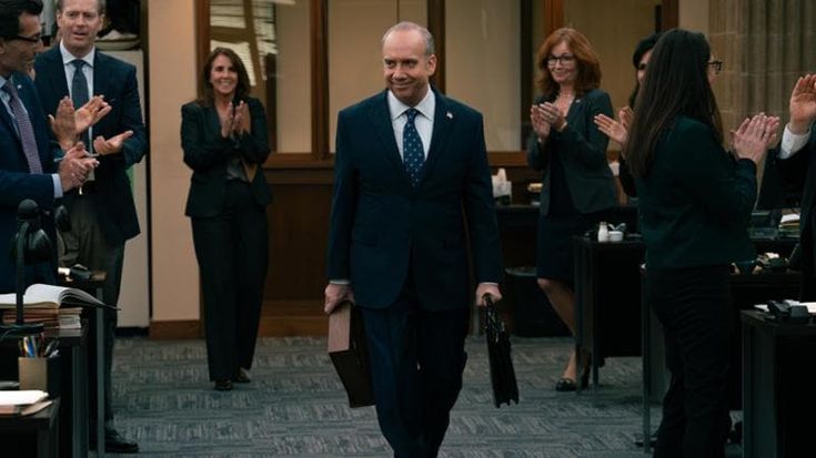 ‘Billions’ tra Wall Street e la Casa Bianca, per il gran finale Giamatti ritrova Lewis