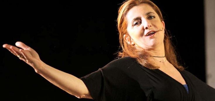 Francesca Reggiani, la crisi, le donne: "La nostra vita in stile discount"