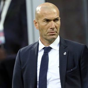 Real Madrid, Zinedine Zidane torna in panchina. "Felice di essere a casa"