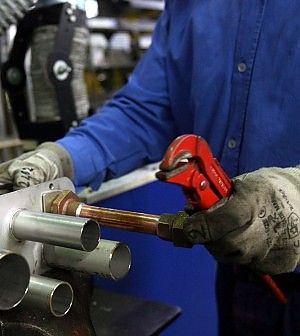 Pil: Istat conferma, -0,1% nel primo trimestre. Torna a crescere la spesa delle famiglie