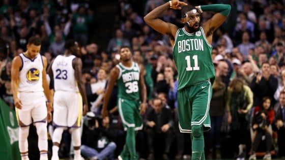 Basket, Nba: Boston adesso fa paura, anche Golden State va ko