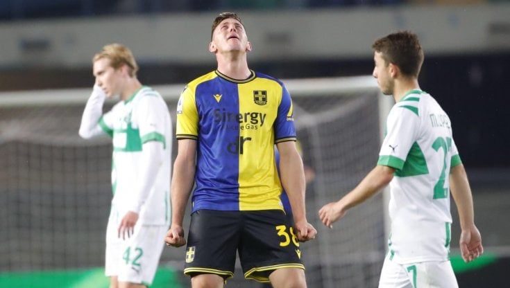 Verona-Sassuolo 2-1: Gaich al 95' completa la rimonta, i veneti tornano a sperare