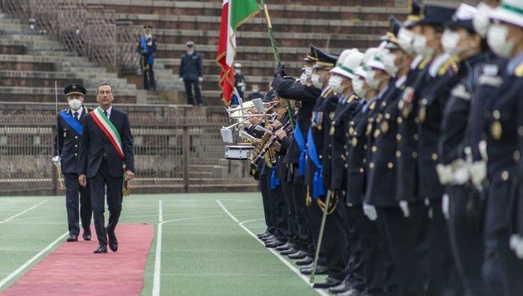 Sicurezza a Milano, troppe specializzazioni e sovrapposizioni per una Polizia Locale che è diventata altro