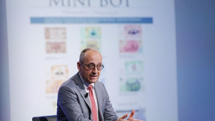 Mini-Bot, Patacones, cambiali e miniassegni: tutti i fallimenti della finanza alternativa