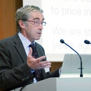 Paul de Grauwe: "Gli acquisti di bond, solo se riesplode la crisi si rischia di arrivare tardi"