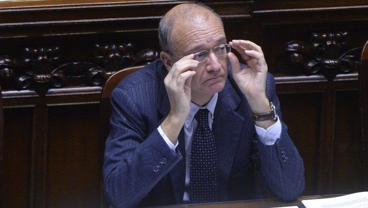 “Più soldi a tutti i prof”. Il Pd ha un piano per la scuola che vale otto miliardi