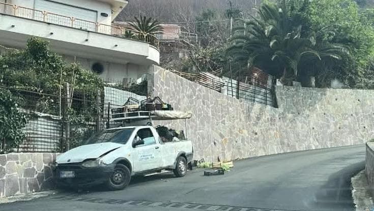 Lettere, investito dal suo furgone muore commerciante di frutta: aperta un’inchiesta