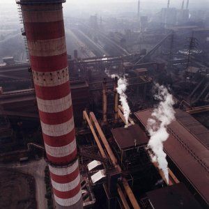 Ilva, a Taranto discariche di rifiuti pericolosi nell'area naturale: 9 indagati