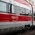 Trenitalia taglia i prezzi degli abbonamenti dell’Alta velocità. Ma la prenotazione sarà a pagamento