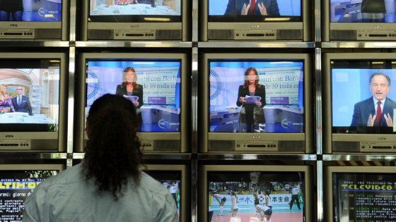 Auditel, falsa partenza: "Nel nuovo campione anche chi lavora in televisione"