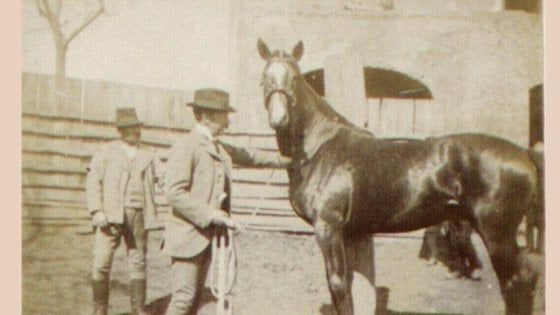Latina, la fondazione Caetani apre le porte: in mostra foto e abiti d'epoca