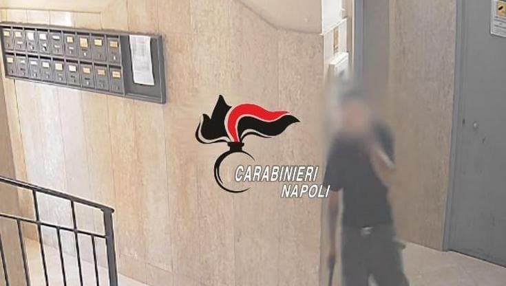 Fermato il “terrore” delle anziane in ascensore: contestate tre rapine a 35enne di Scampia