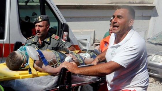 Ciro, il bimbo scampato al terremoto a Ischia viene nominato da Mattarella Alfiere della Repubblica