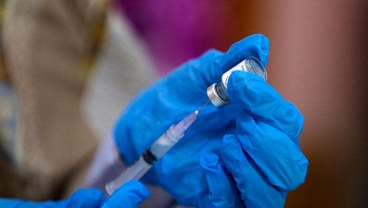 Centri vaccinali aperti nel weekend, scatta l’open day. A Palermo quasi 10 mila dosi in dieci giorni