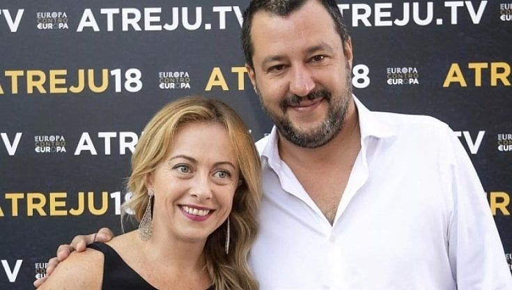 Salvini e Meloni vogliono correre per Palazzo Chigi: così Milano e Roma devono fare senza big