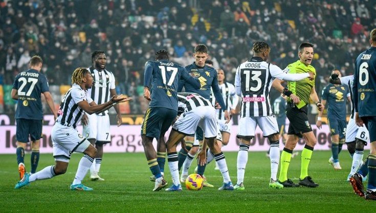 Udinese-Torino 2-0, Molina e Pussetto stendono i granata nel recupero