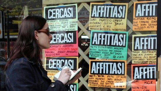 Casa, la nuova tendenza &egrave; comprarla, pagando l'affitto