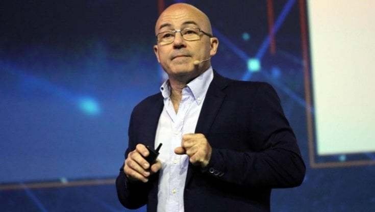Cingolani: "La transizione verso le rinnovabili passa dal gas e poi tocca alla fusione nucleare" 