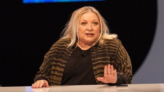 Incarichi Rai, bufera sulla 'striscia' di Maglie. M5s pronto fermarla: "No ai raccomandati". Ma la Lega la difende