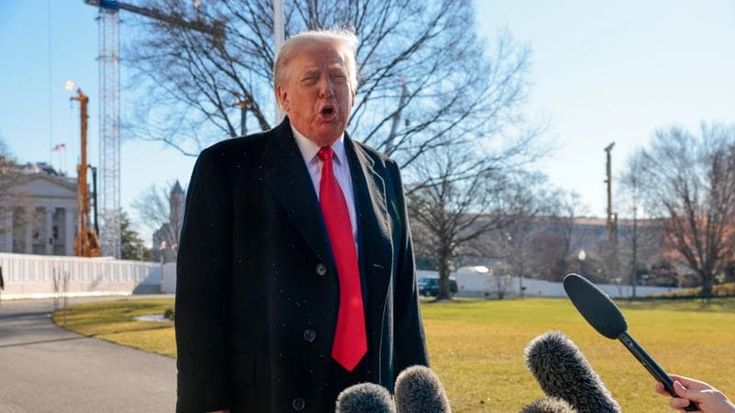 Trump tira dritto contro Powell: “Budget Fed sforato di miliardi, o è corrotto o è incompetente”